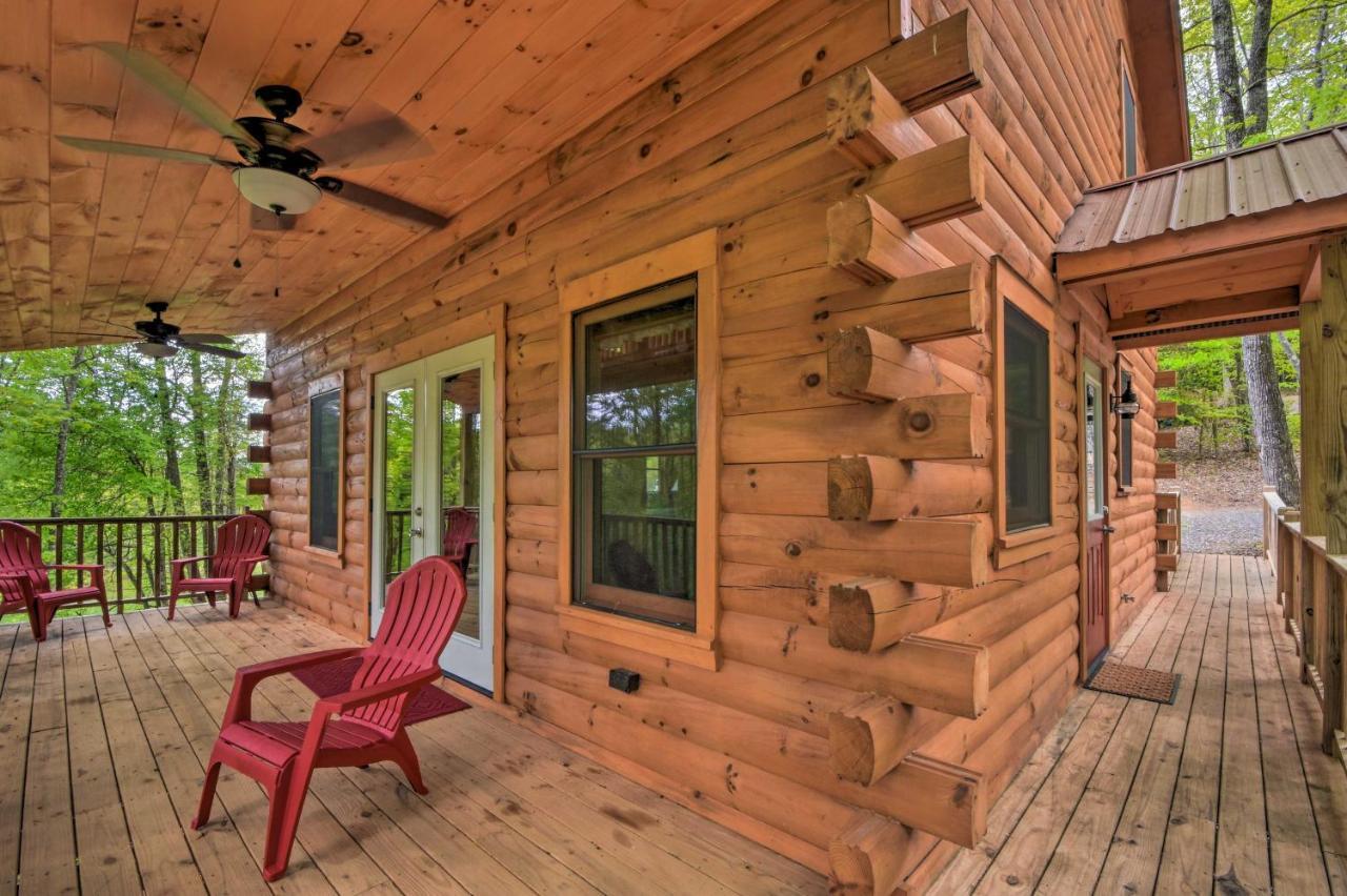 Murphy Cabin With Spacious Deck And Forest Views! Luaran gambar